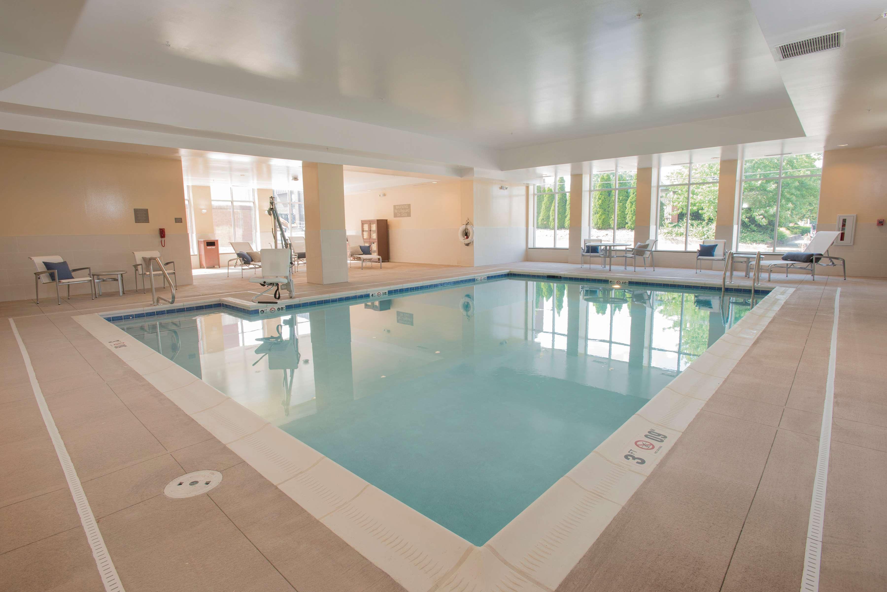Hyatt Place Cincinnati/sharonville Convention Center 3*